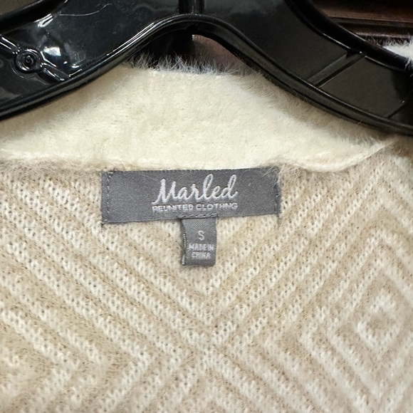 Marled Geometric Cream Eyelash Duster Sweater - Picture 4 of 5